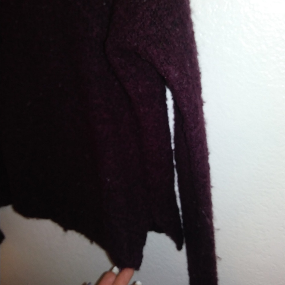 Sweater! - Picture 2 of 3